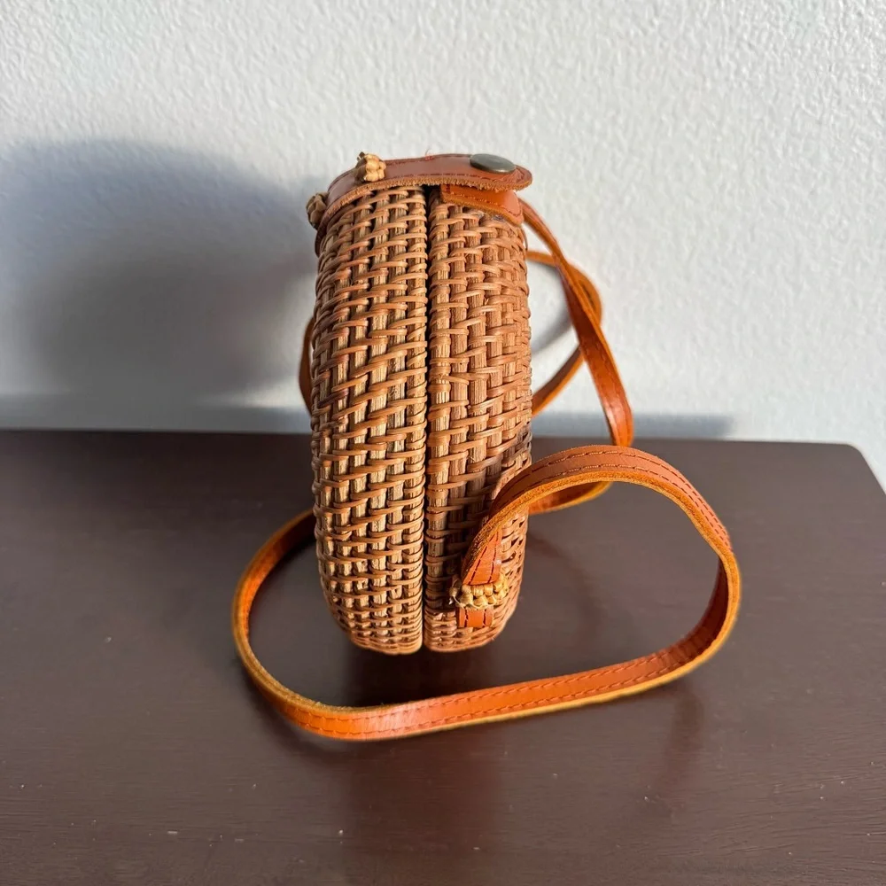 Handwoven Rattan Circle Bag Boho Crossbody Wicker Bali Summer Purse